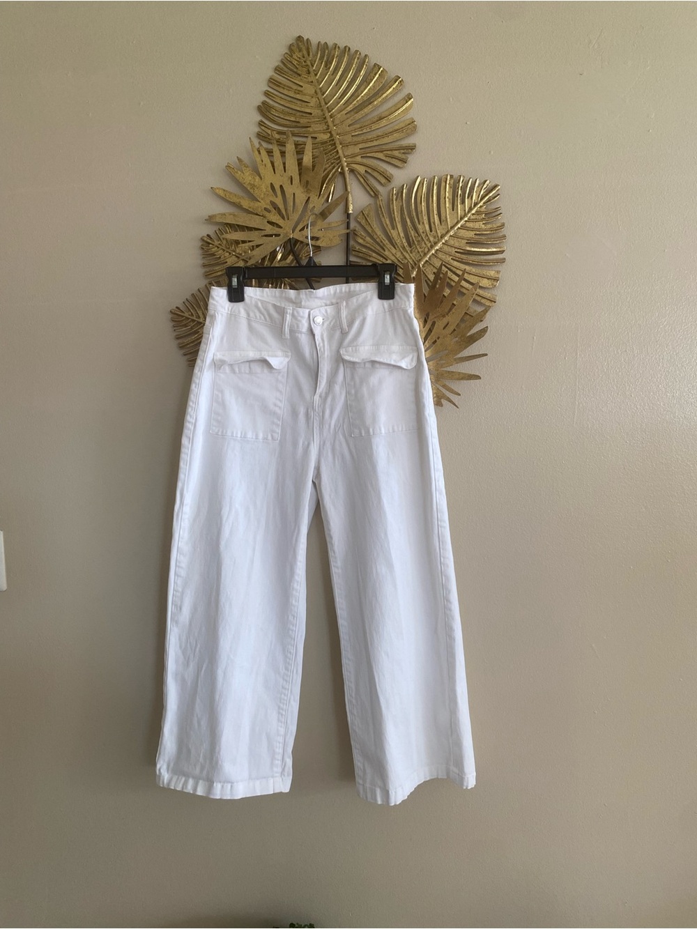 Women’s Wide-Leg White Trousers